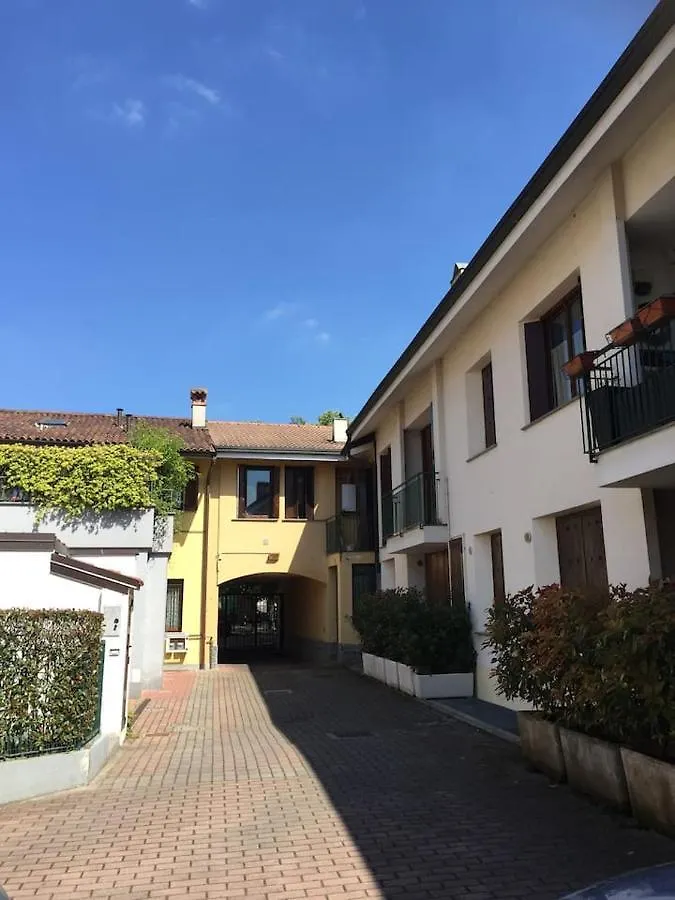 Corte della Crisalide Ampio e luminoso bilocale in centro storico Cernusco Sul Naviglio 0*,  Italia
